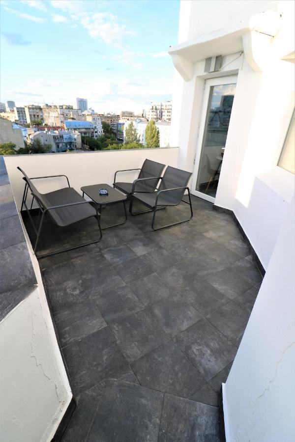 Athenee Palace Apartment - Panoramic View Terrace & Balcony - Free Minibar Bukarest Eksteriør billede